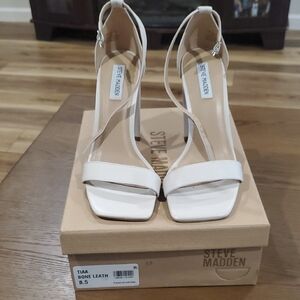 Steve Madden Bone Leather Heels
